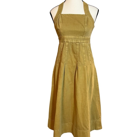 Anthropologie Pilcro Cross-Back Apron Pleated Dress Gold Woman's Size 00 - Picture 3 of 11